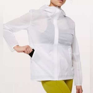 Lululemon Sheer Joy Jacket size 2 like new
White wind light rain